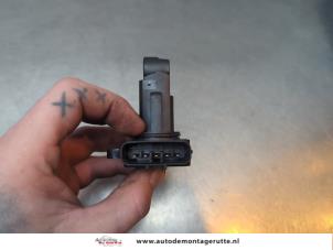 O194665 Gebruikte luchthoeveelheidsmeter Mazda 2