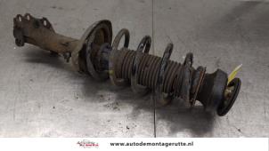 O194718 Gebruikte schokdemperpoot links-voor Volkswagen Golf