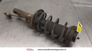 O194727 Gebruikte mac phersonpoot links-voor Volkswagen Polo