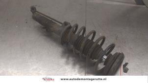 O194730 Gebruikte veerpoot links-voor Citroen C3