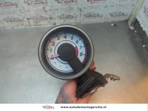 O194791 Gebruikte toerenteller Peugeot 107
