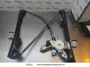 O194804 Gebruikte raammechaniek 4deurs links-voor Ford Focus