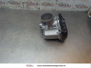 O194841 Gebruikte gasklephuis Renault Twingo