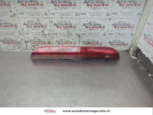 O194851 Gebruikte extra remlicht midden Ford Fiesta