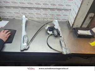 O194869 Gebruikte ruitmechaniek 4deurs links-voor Renault Clio