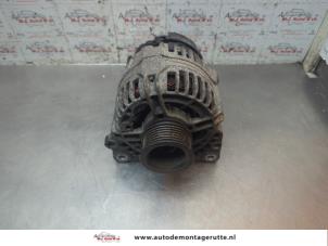 O194890 Gebruikte alternator Volkswagen Golf