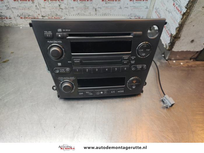 Gebruikte Radio Subaru Outback O194928