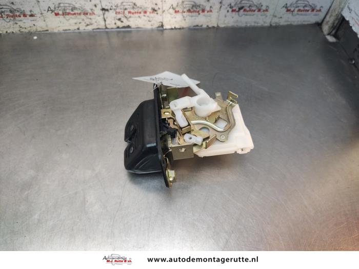 Gebruikte Slotmechaniek Achterklep Subaru Outback O194946