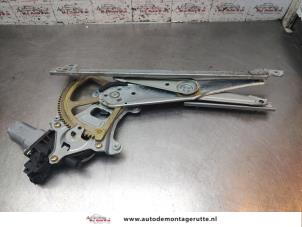 O194974 Gebruikte raammechaniek 4deurs links-voor Subaru Outback