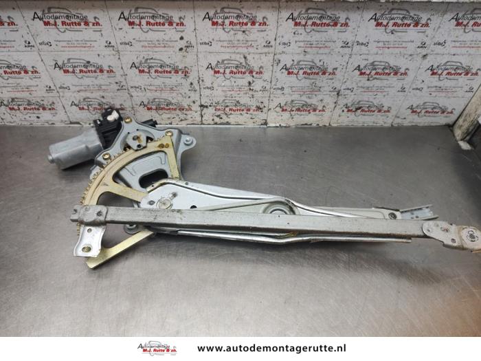 Gebruikte Ruitmechaniek 4Deurs rechts-voor Subaru Outback O194977