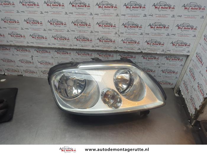 Gebruikte Koplamp rechts Volkswagen Caddy O194978