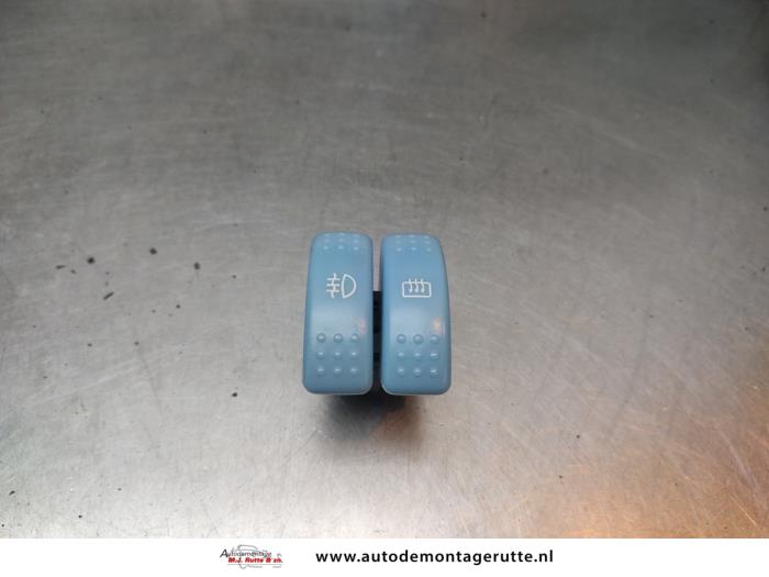 Gebruikte Schakelaar Mistlamp Renault Twingo O194988