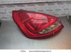O194999 Gebruikte achterlicht links Ford Fiesta