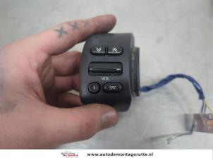 O195034 Gebruikte radiobediening stuur Nissan Micra