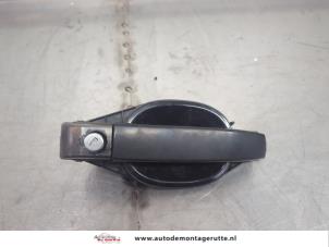 O195063 Gebruikte portiergreep 4deurs links-voor Landrover Range Rover