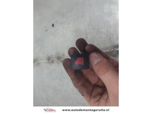 O195080 Gebruikte paniekverlichtings schakelaar Mercedes Citan