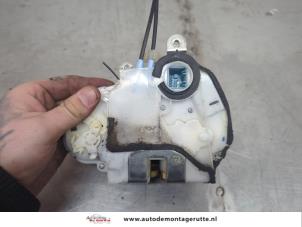 O195104 Gebruikte portierslot mechaniek 4deurs rechts-achter Honda Civic