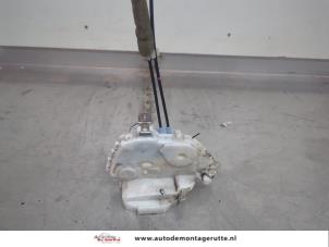 O195103 Gebruikte slotmechaniek portier 4deurs rechts-voor Honda Civic