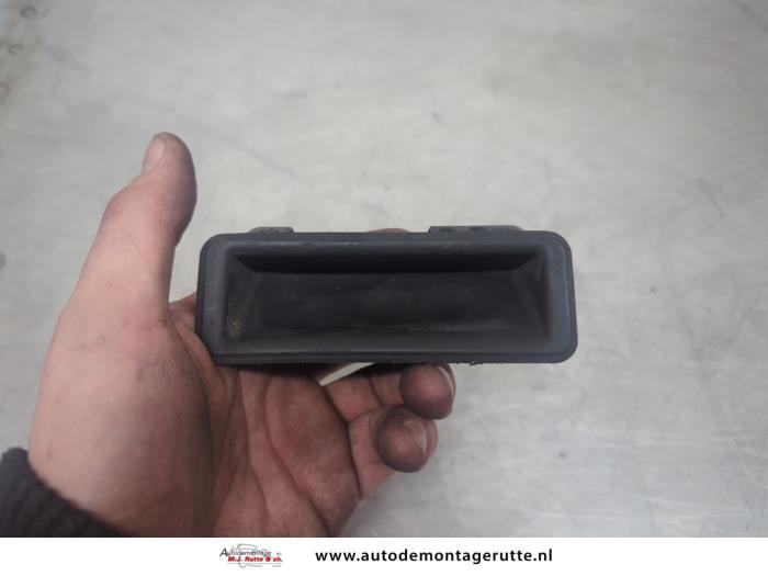 Gebruikte Schakelaar achterklep BMW 3-Serie O195142