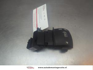 O195213 Gebruikte radiobediening stuur Renault Scenic