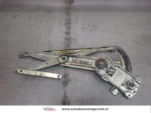 O195117 Gebruikte ruitmechaniek 4deurs links-voor Suzuki Alto