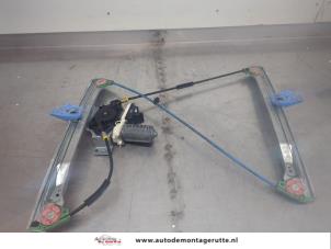 O195192 Gebruikte ruitmechaniek 2deurs links-voor Citroen C2