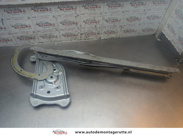 Gebruikte Raammechaniek 4Deurs rechts-voor Renault Scenic O195207
