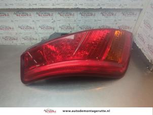 O195218 Gebruikte achterlicht links Nissan Murano