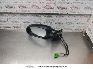 O195256 Gebruikte buitenspiegel links Volvo V70
