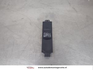 O195277 Gebruikte elektrisch raam schakelaar Mercedes Vito