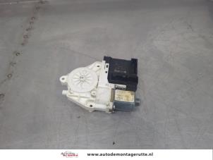 O195319 Gebruikte motor electrisch raam Volkswagen Golf