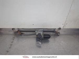 O195342 Gebruikte ruitenwismotor+mechaniek Suzuki Swift