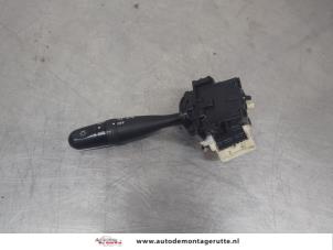 O195353 Gebruikte schakelaar richtingaanwijzer Suzuki Swift