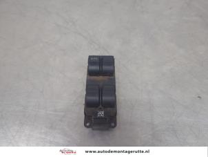 O195369 Gebruikte combischakelaar ramen Mazda 2