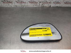O195372 Gebruikte spiegelglas links Suzuki Alto