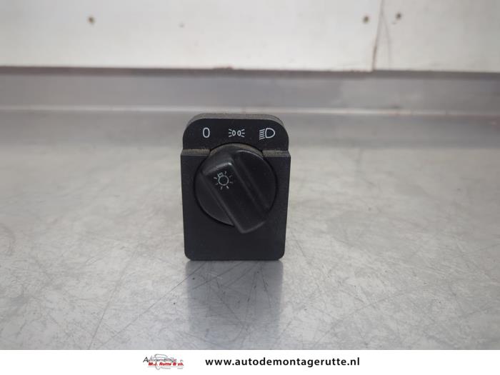 Gebruikte Licht Schakelaar Opel Agila O195377