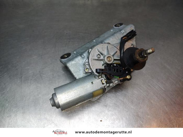 Gebruikte Ruitenwissermotor achter Mitsubishi Space Star O195388