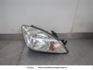O195445 Gebruikte rechter koplamp Mitsubishi Lancer