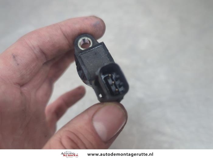 Nokkenas Sensor van een Mitsubishi Lancer Wagon (CS/CT) 1.6 16V 2005