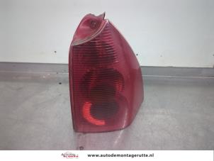 O195482 Gebruikte achterlicht rechts Peugeot 307