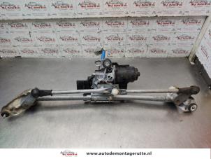 O195537 Gebruikte ruitenwismotor+mechaniek Suzuki Swift