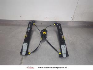 O195538 Gebruikte raammechaniek 4deurs links-achter Volkswagen Sharan