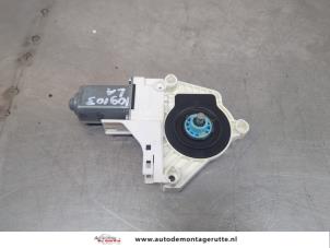 O195556 Gebruikte motor electrisch raam Volkswagen Sharan