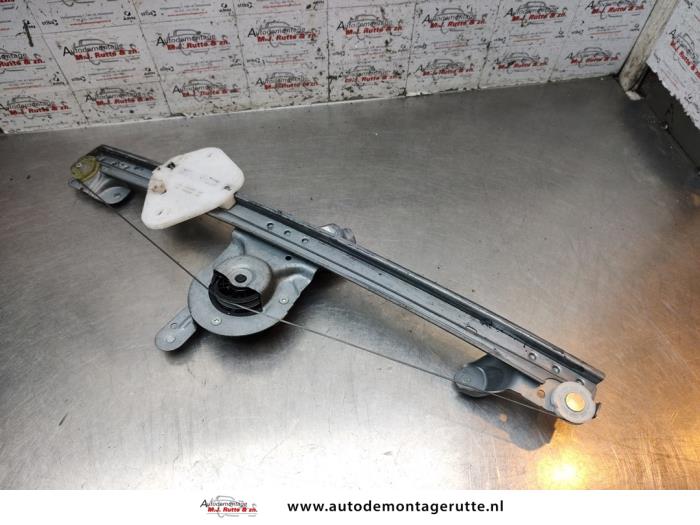 Gebruikte Raammechaniek 4Deurs rechts-voor Dacia Logan O195598