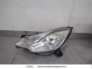 O195609 Gebruikte linker koplamp Citroen DS3