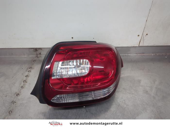 Gebruikte Achterlicht rechts Citroen DS3 O195716