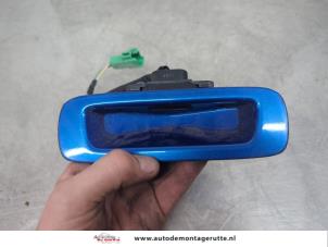 O195733 Gebruikte handgreep achterklep Suzuki Swift