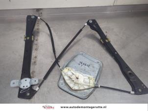 O195770 Gebruikte ruitmechaniek 4deurs links-voor Volkswagen Golf