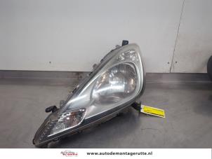 O195842 Gebruikte linker koplamp Honda Jazz