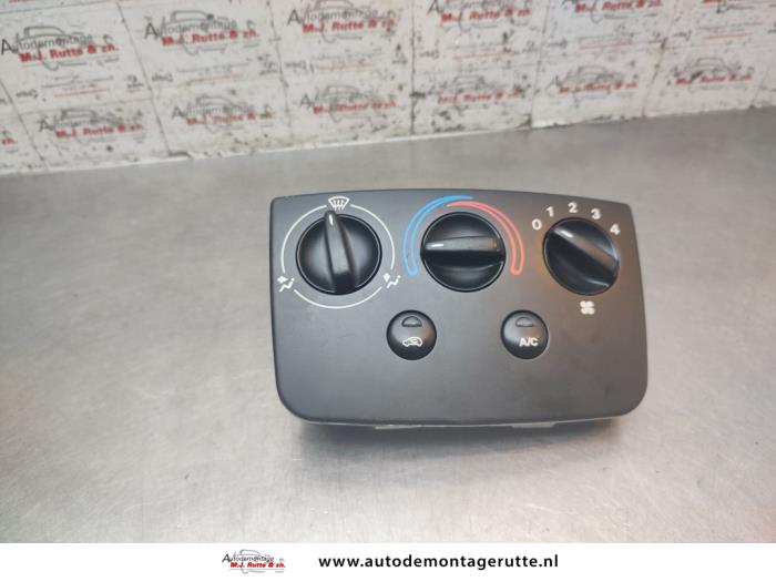 Gebruikte Chaufage Bedieningspaneel Ford Fiesta O195851